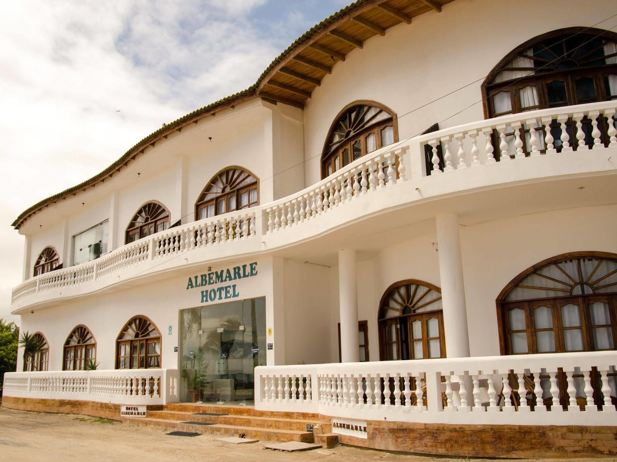Hotel Albemarle Пуерто-Вільяміль Екстер'єр фото