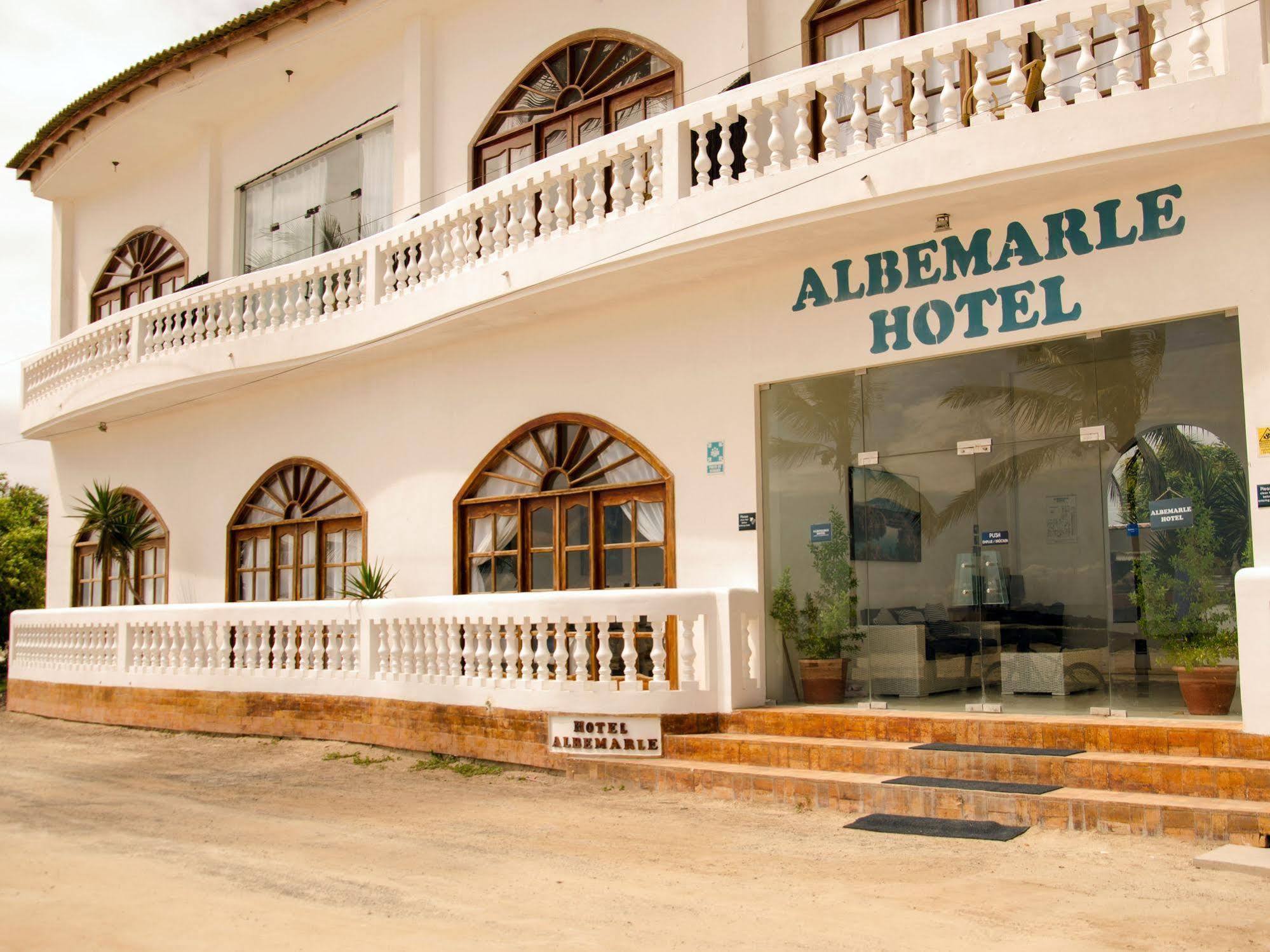 Hotel Albemarle Пуерто-Вільяміль Екстер'єр фото